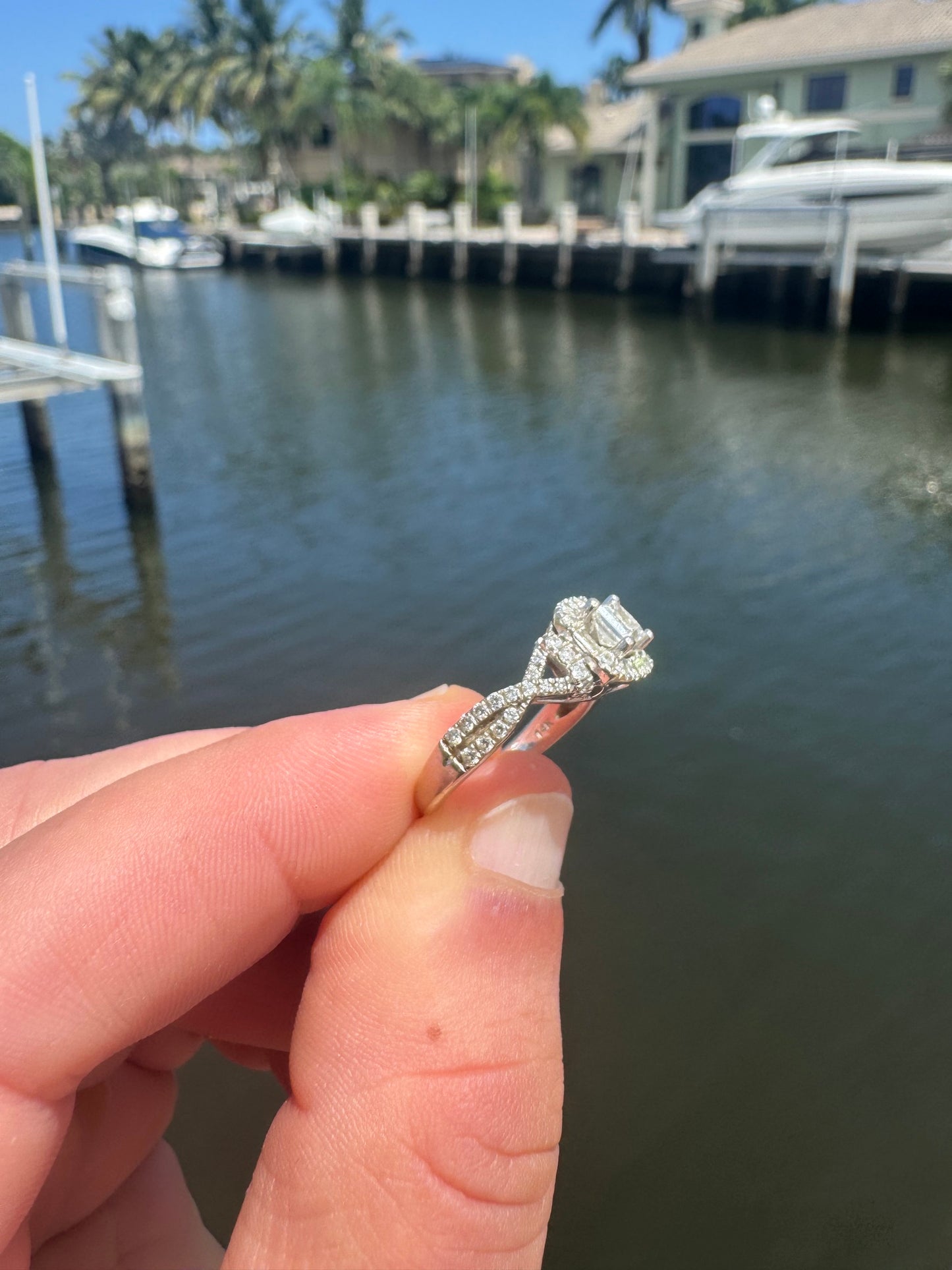 NATURAL DIAMOND 14k White Gold Ring